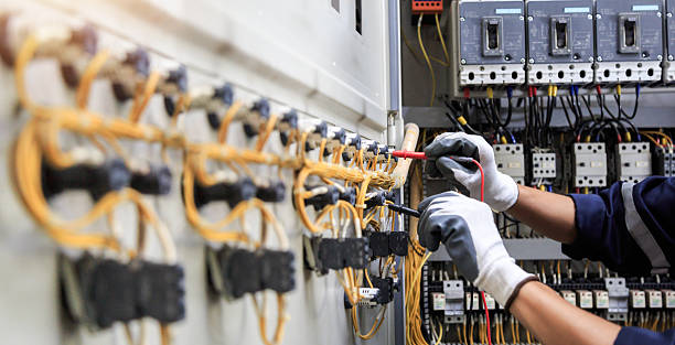 Professional Electrician technician working in Mayville, MI